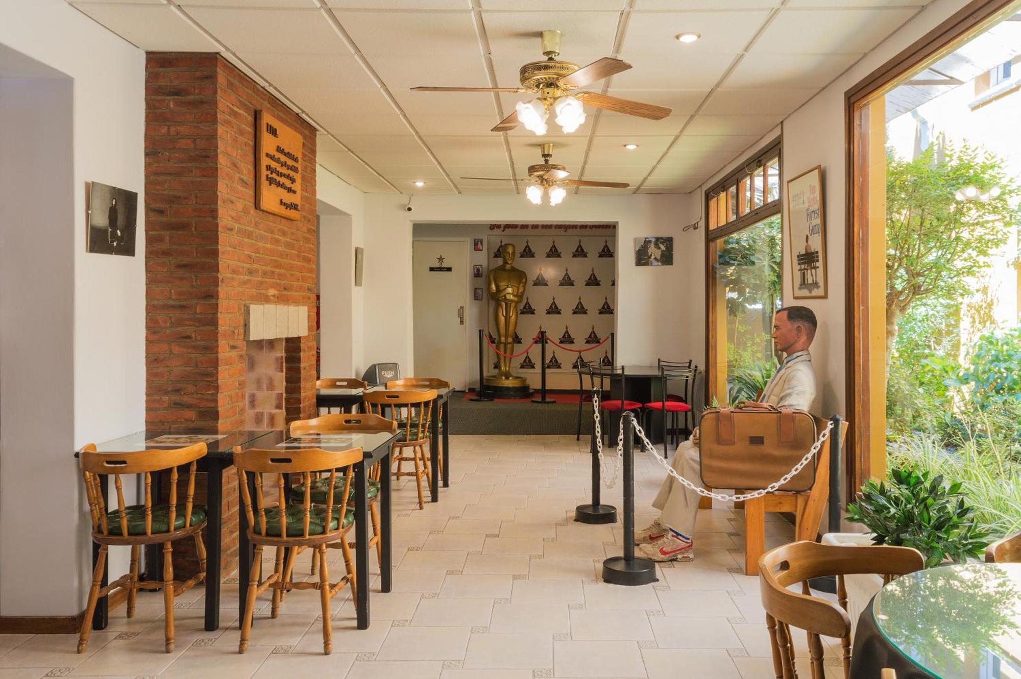 Hotel De Cine Las Golondrinas Вілья-Хесель Екстер'єр фото